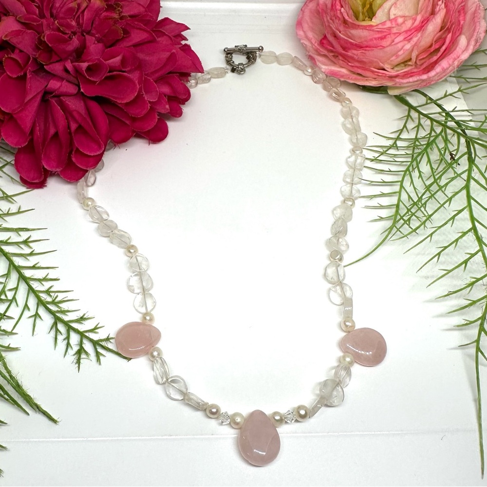 NEW⚜️Freshwater Pearl & Rose Quartz Beaded Necklace